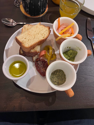 Comentarii opinii despre Tisch Restaurant