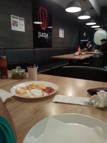 Opinii despre İLKİM Döner Kebap în Wien - Gastronomie und Hotellerie