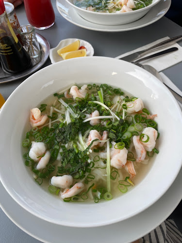 Opinii despre Viet-Wok Restaurant în Hallein - Gastronomie und Hotellerie