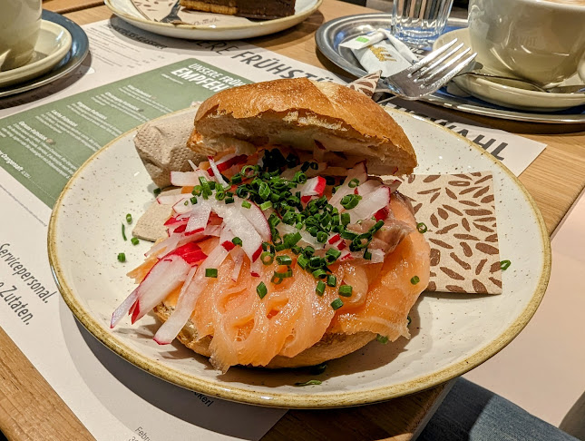 Opinii despre Ströck - Kaisermühlen în Wien - Gastronomie und Hotellerie