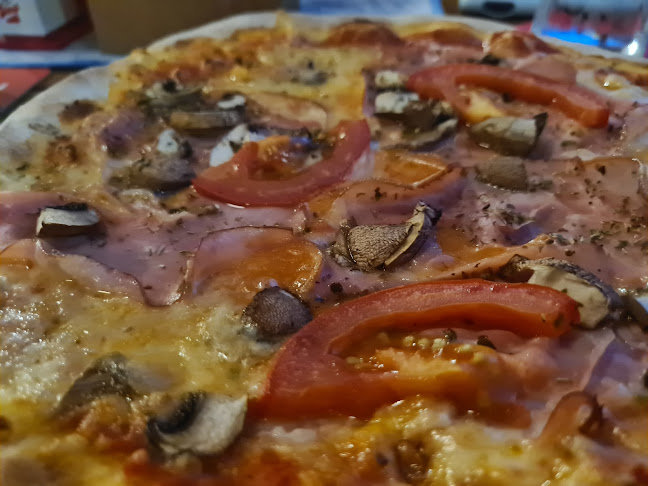 Pizzeria Sigis Pub - Gastronomie und Hotellerie