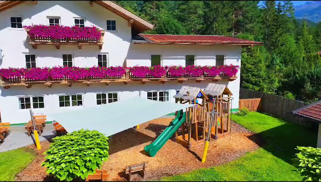 Opinii despre Dolomiten-Waldschenke Amlach în Amlach - Gastronomie und Hotellerie