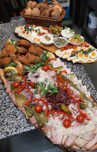 Dorfwirt Bräu Manuela und Christian Santner - Gastronomie und Hotellerie