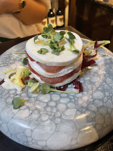 Via Toledo Enopizzeria - Gastronomie und Hotellerie