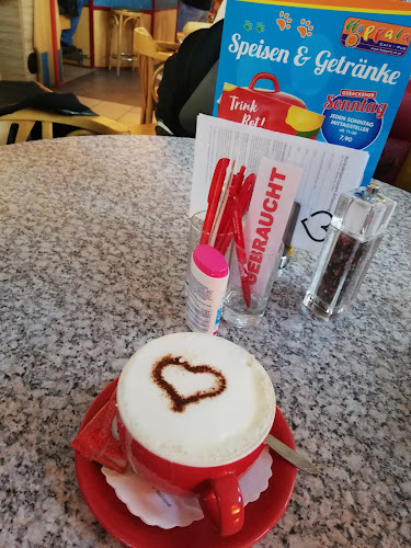 Comentarii opinii despre Cafe-Pub Hoppala