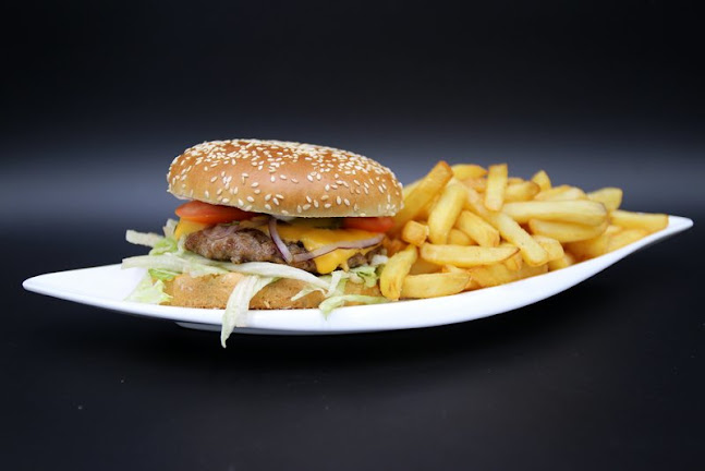 Comentarii opinii despre Pizzeria Tornado Burger & Kebap