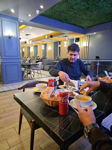 Diyar Restaurant-Cafe-Etli Ekmek - Gastronomie und Hotellerie