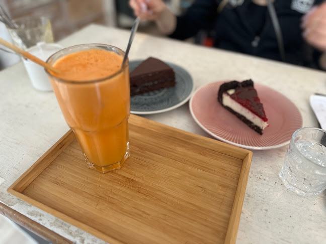 ausnahmsweise - Café für vegane, glutenfreie Kuchen - Gastronomie und Hotellerie