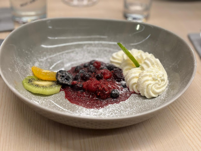 Opinii despre dörfle în Düns - Gastronomie und Hotellerie