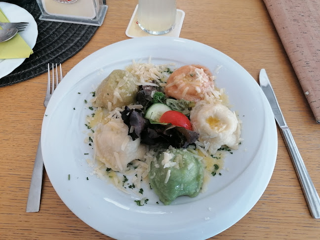 Opinii despre Kirchenwirt în St. Kanzian am Klopeiner See - Gastronomie und Hotellerie