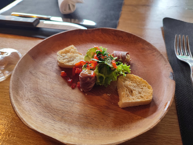 Comentarii opinii despre The1st Restaurant