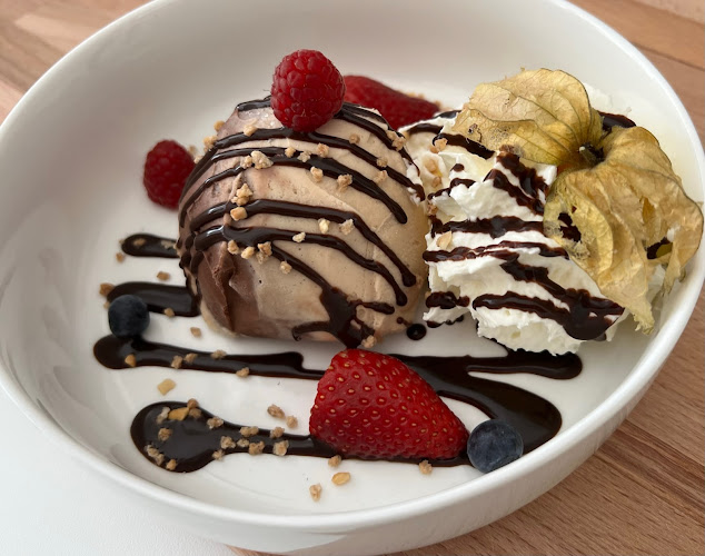 Opinii despre Die Strandbar în Villach - Gastronomie und Hotellerie