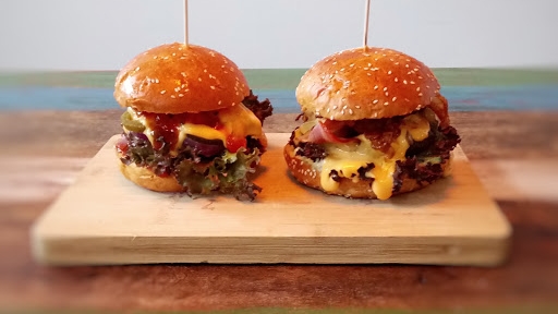 Comentarii opinii despre Fifty Fifty Burger Bar