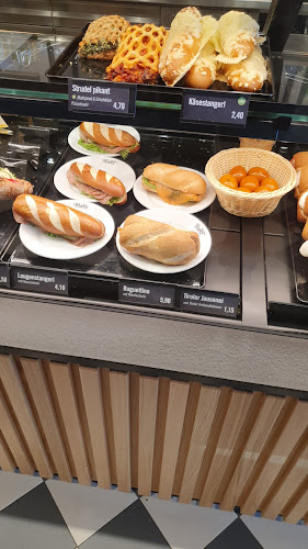 Opinii despre Der Bäcker Ruetz - Götzens în Götzens - Gastronomie und Hotellerie