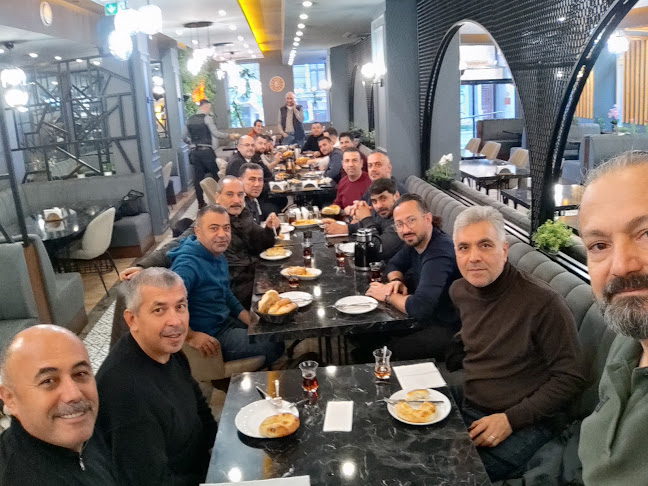 Diyar Restaurant-Cafe-Etli Ekmek - Wien