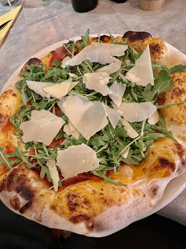 Opinii despre Da Rocco în Weer - Gastronomie und Hotellerie