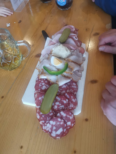 Comentarii opinii despre MCE-Graf Jausenstation Eckveidl