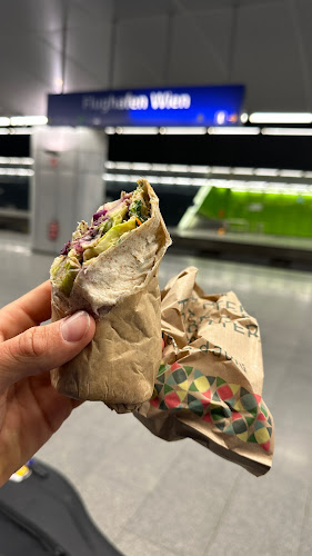 dean&david | Bowls, Salate, Curries & Snacks im Ankunftsbereich Flughafen Wien - Schwechat