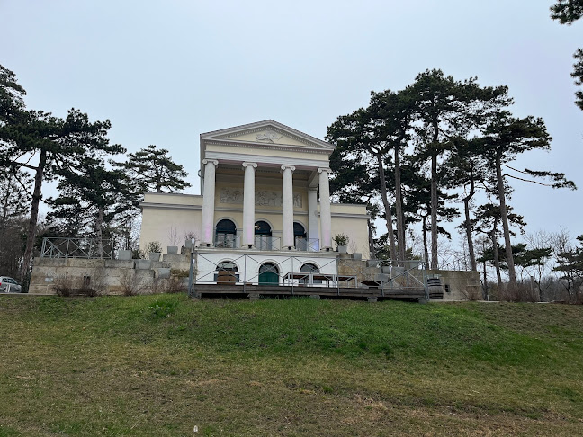 Die Alm by Rabina - Gastronomie und Hotellerie