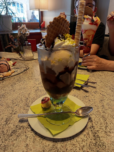 Comentarii opinii despre Cafe Konditorei - Valier