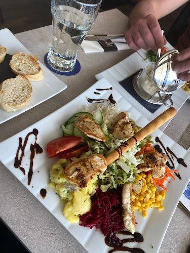 Surfers - Gastronomie und Hotellerie