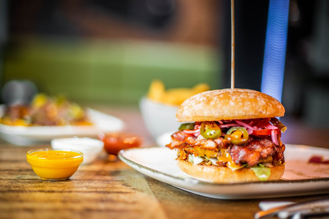 Comentarii opinii despre Stadtgespräch Bar Hallein