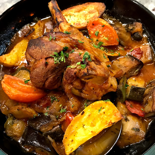 Comentarii opinii despre ATTIKA gesunde und frische mediterrane Küche