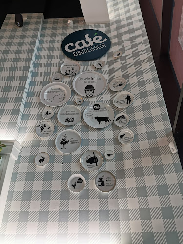 Opinii despre Café Eis-Greissler în Parndorf - Gastronomie und Hotellerie
