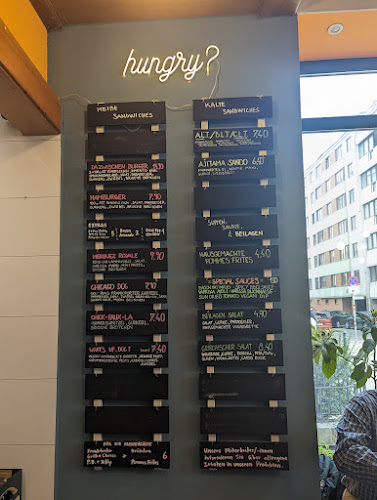 Comentarii opinii despre Dazwischen