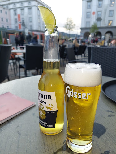 Comentarii opinii despre Bug's