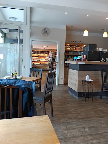 Bäckerei & Café am Bach - Gastronomie und Hotellerie