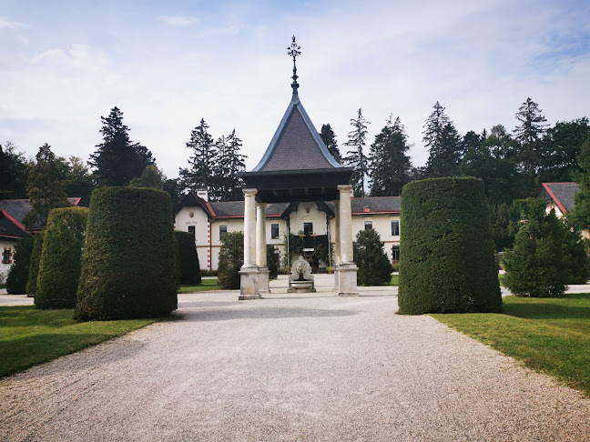 Opinii despre HERMES Café Restaurant Labstelle în Wien - Gastronomie und Hotellerie