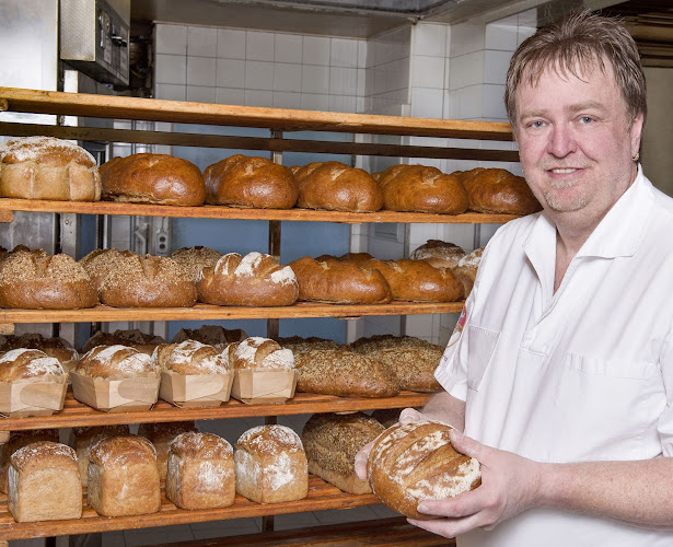 Schlaraffenland Madreiter Bäckerei Bioladen Cafe Reformhaus
