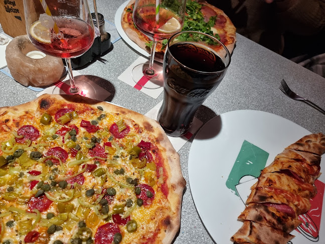 Comentarii opinii despre Pizzeria Sigis Pub