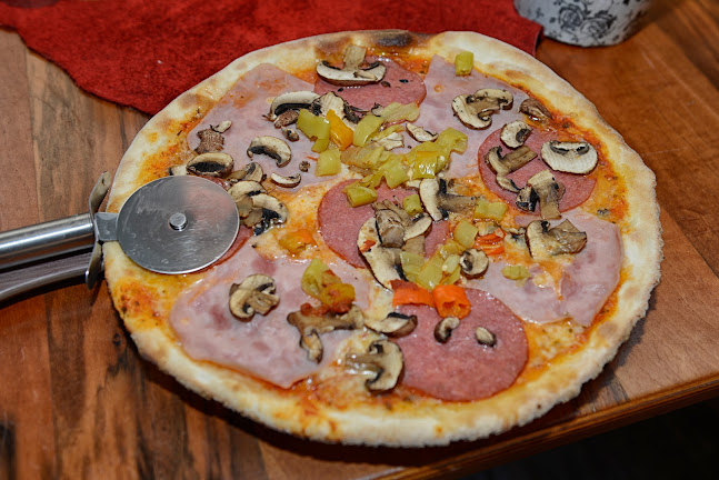 Restaurant & Bar Schulhaus - Söll