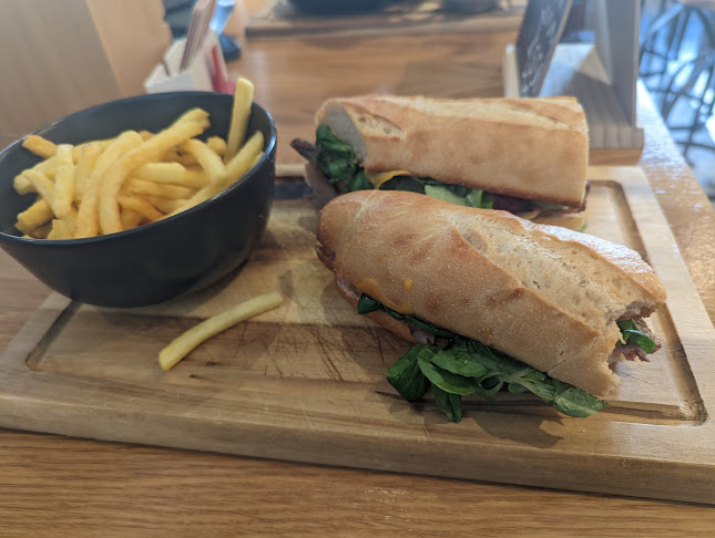 Comentarii opinii despre Wagner's Baguetteria