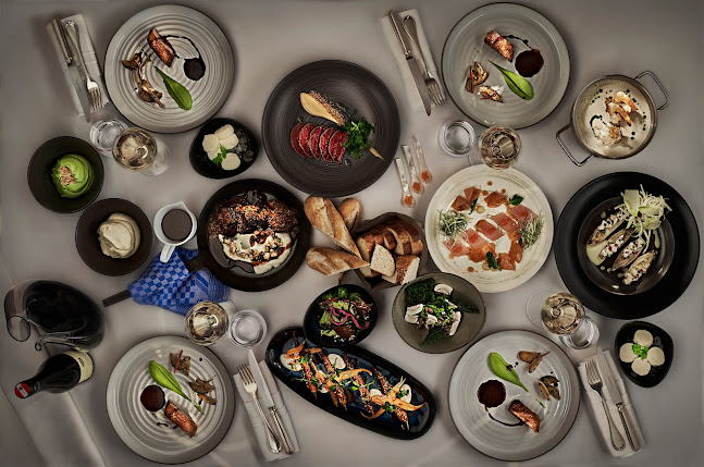 Lebenberg Restaurant & Iconic Bar - Gastronomie und Hotellerie