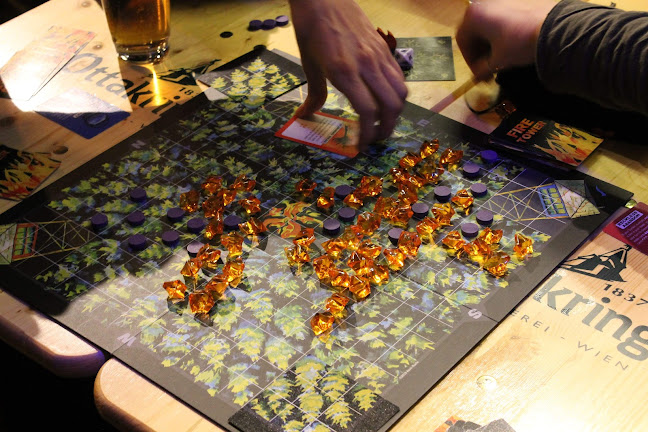 Comentarii opinii despre Paradice Board Game Bar