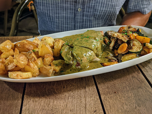 Old Lemon Tree - Gastronomie und Hotellerie