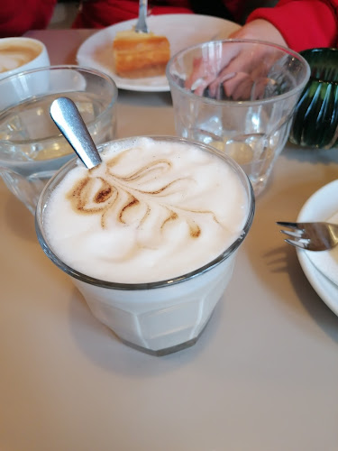 Comentarii opinii despre Cafe como coffee & more