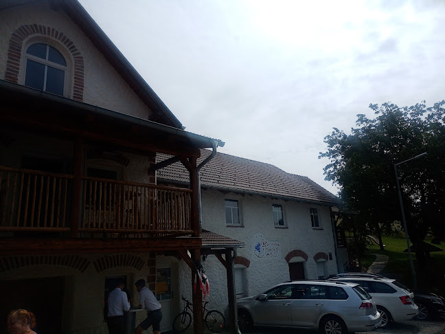 Erlebnisheuriger Zum Kellerschlössl - Gastronomie und Hotellerie