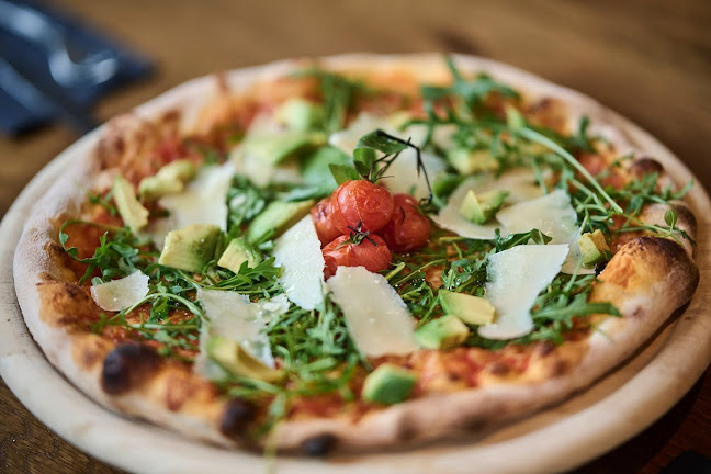 Opinii despre Restaurant Pizzeria - Olive în Lustenau - Gastronomie und Hotellerie