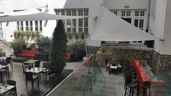 Nemtoi Restaurant-Bar - Gastronomie und Hotellerie