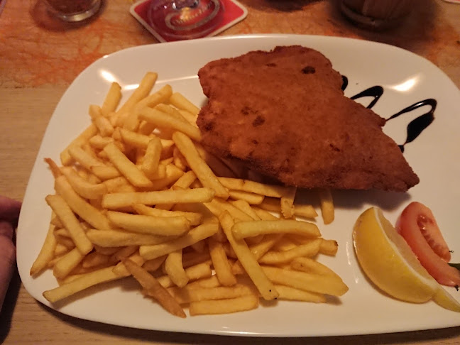 Cafe Restaurant Inside