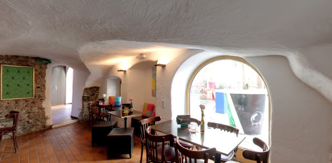 Comentarii opinii despre Bunt Bar