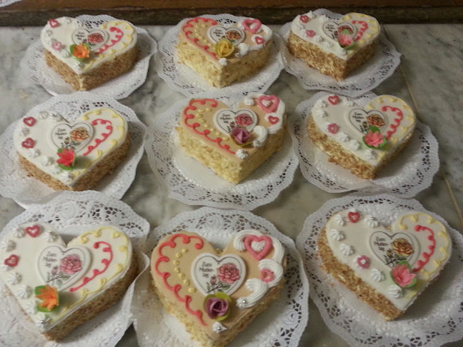 Opinii despre Bäckerei Franz Schäfer GmbH & Co KG în Albrechtsberg an der Großen Krems - Gastronomie und Hotellerie