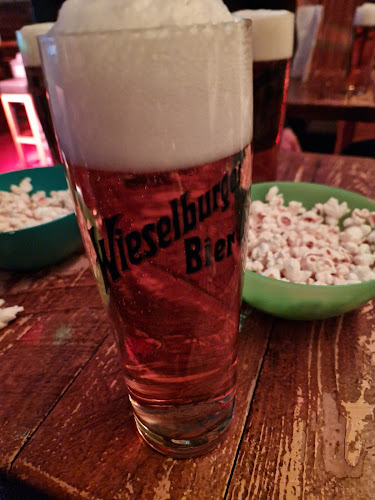 Funky Monkey Bar - Gastronomie und Hotellerie