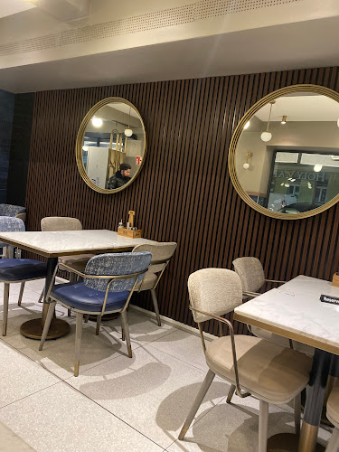 Opinii despre Etdöner Kebap în Wien - Gastronomie und Hotellerie