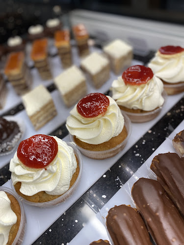 Comentarii opinii despre Corneliu's Konditorei