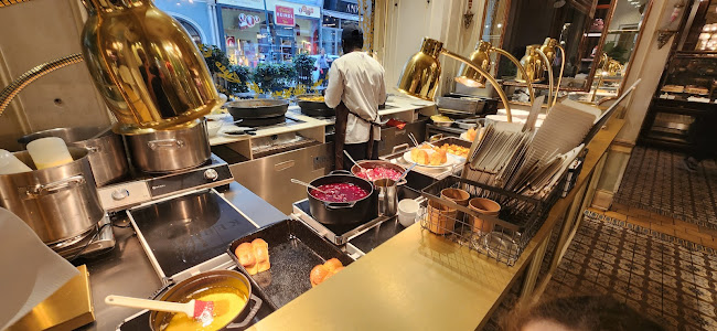 Opinii despre Café Demel în Wien - Gastronomie und Hotellerie